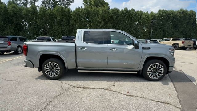 GMC Sierra 1500 Vehicle Full-screen Gallery Image 11