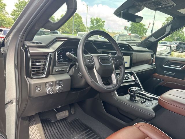 GMC Sierra 1500 Vehicle Full-screen Gallery Image 13