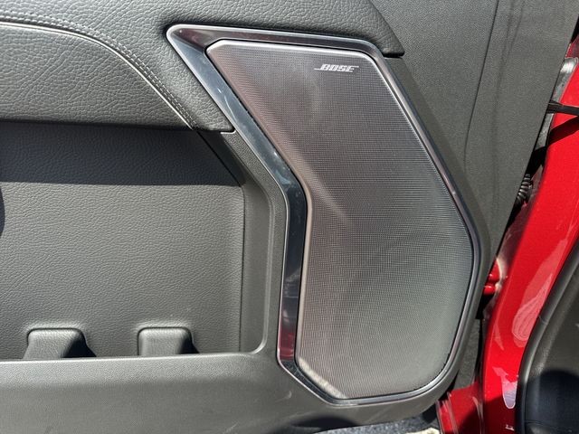 GMC Sierra 1500 Vehicle Full-screen Gallery Image 29