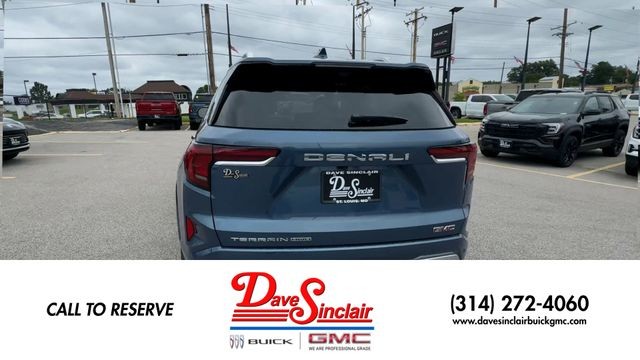 GMC Terrain Vehicle Full-screen Gallery Image 07