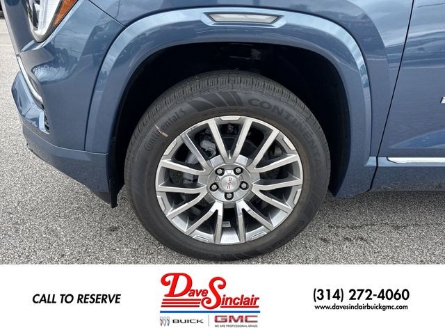 GMC Terrain Vehicle Full-screen Gallery Image 10