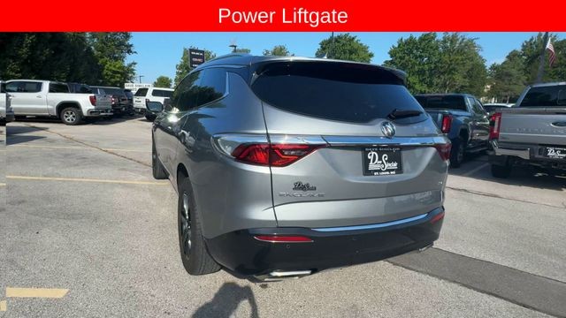Buick Enclave Vehicle Full-screen Gallery Image 07