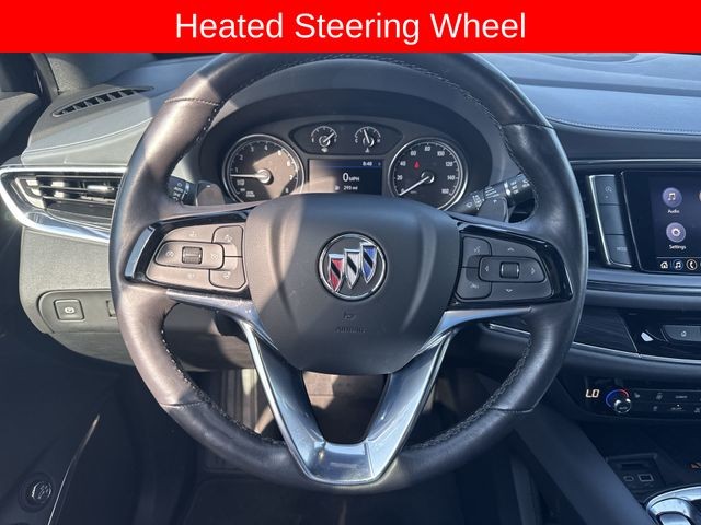 Buick Enclave Vehicle Full-screen Gallery Image 11