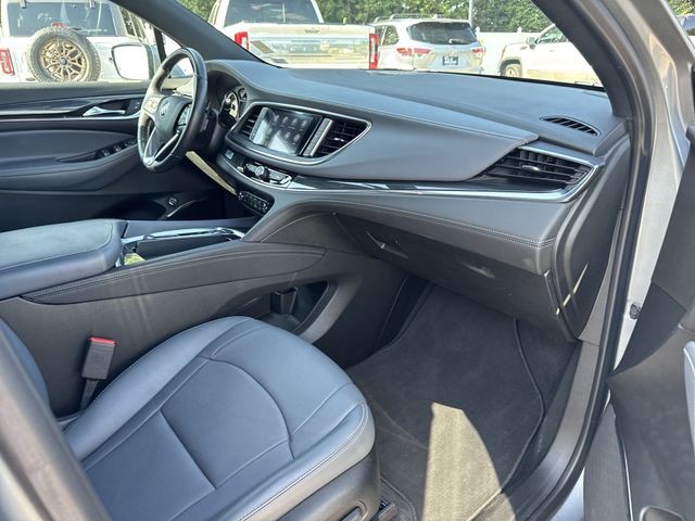 Buick Enclave Vehicle Full-screen Gallery Image 27