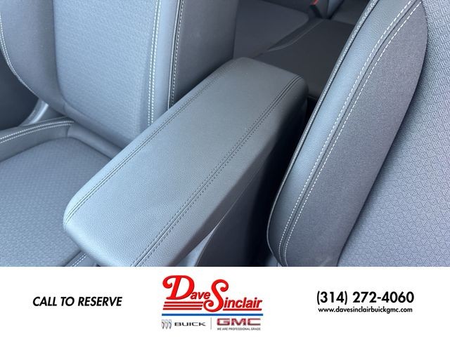 Buick Encore GX Vehicle Full-screen Gallery Image 20