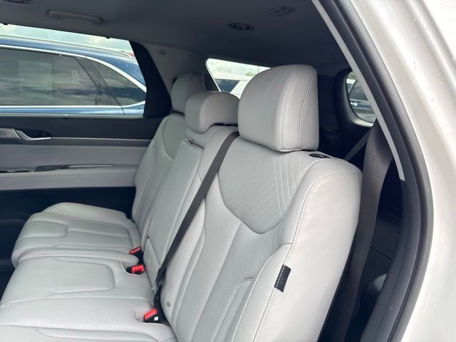 Hyundai Palisade Vehicle Full-screen Gallery Image 09
