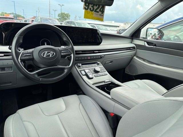 Hyundai Palisade Vehicle Full-screen Gallery Image 10
