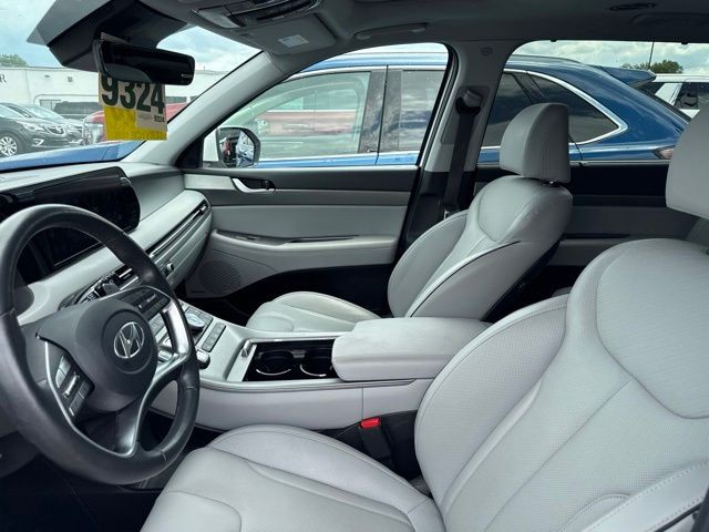 Hyundai Palisade Vehicle Full-screen Gallery Image 11