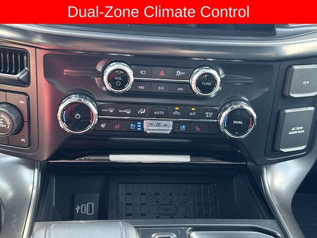 Ford F-150 Vehicle Full-screen Gallery Image 22