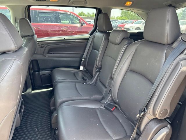 Honda Odyssey Vehicle Full-screen Gallery Image 09