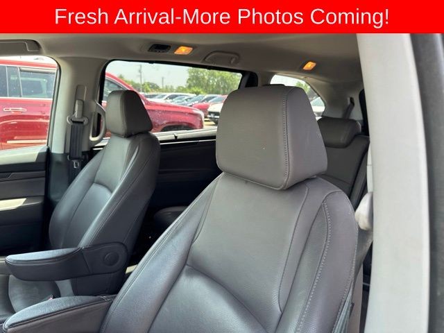 Honda Odyssey Vehicle Full-screen Gallery Image 15