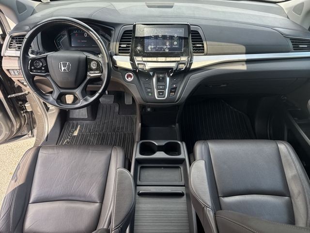 Honda Odyssey Vehicle Full-screen Gallery Image 24