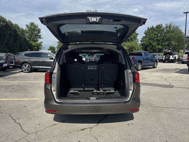 Honda Odyssey Vehicle Full-screen Gallery Image 28
