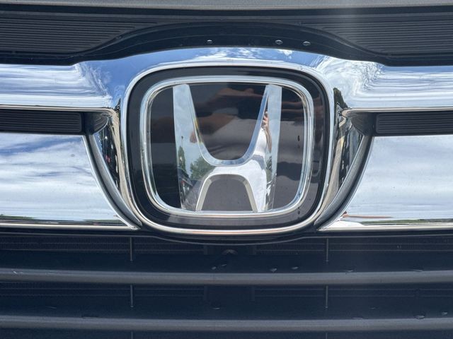 Honda Odyssey Vehicle Full-screen Gallery Image 33