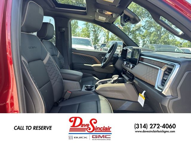 GMC Canyon Vehicle Full-screen Gallery Image 25