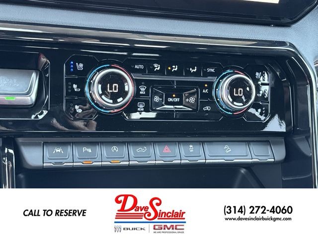 GMC Sierra 1500 Vehicle Full-screen Gallery Image 19