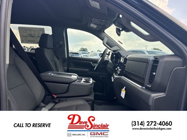 GMC Sierra 1500 Vehicle Full-screen Gallery Image 24