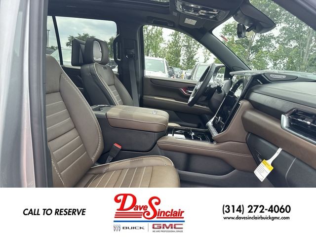 GMC Yukon Vehicle Full-screen Gallery Image 26