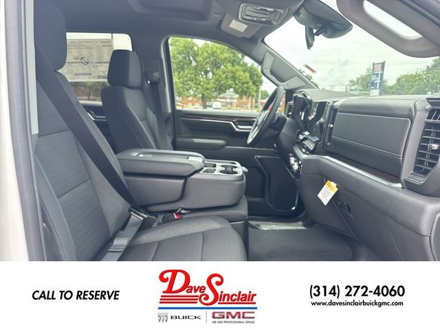 GMC Sierra 1500 Vehicle Full-screen Gallery Image 24