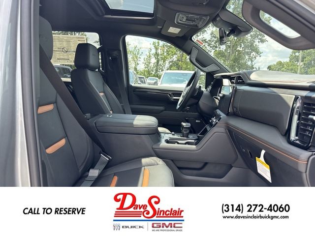 GMC Sierra 1500 Vehicle Full-screen Gallery Image 25