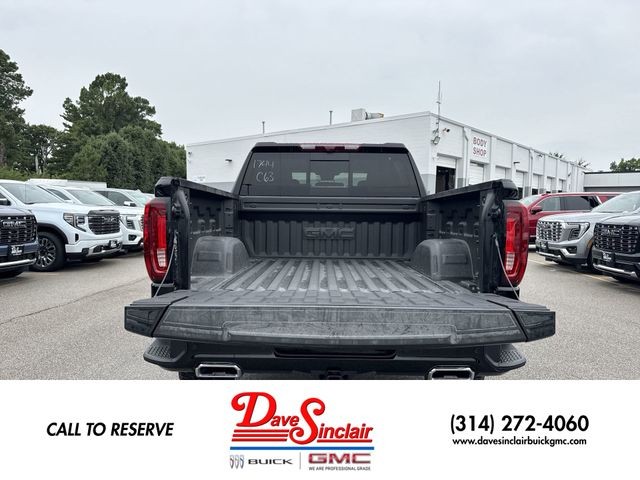 GMC Sierra 1500 Vehicle Full-screen Gallery Image 24