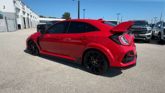 Honda Civic Type R Vehicle Full-screen Gallery Image 07