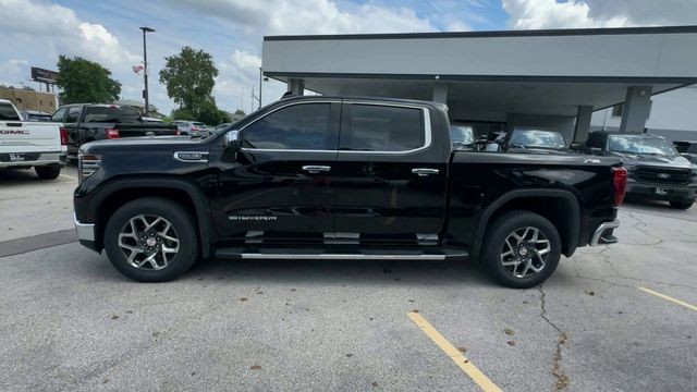 GMC Sierra 1500 Vehicle Full-screen Gallery Image 06