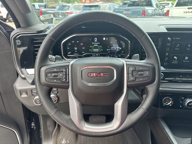 GMC Sierra 1500 Vehicle Full-screen Gallery Image 14