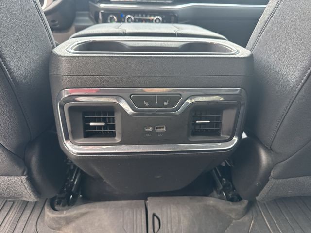 GMC Sierra 1500 Vehicle Full-screen Gallery Image 25