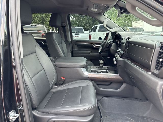 GMC Sierra 1500 Vehicle Full-screen Gallery Image 32