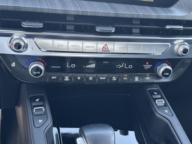 Kia Telluride Vehicle Full-screen Gallery Image 22