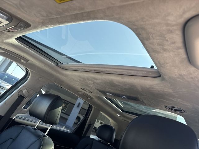 Kia Telluride Vehicle Full-screen Gallery Image 23