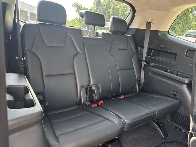 Kia Telluride Vehicle Full-screen Gallery Image 31