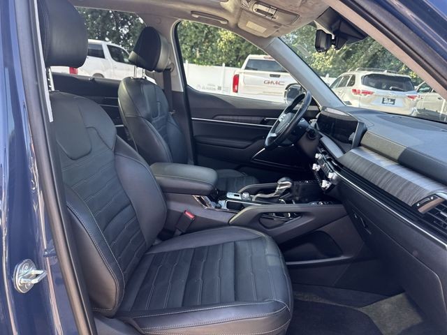 Kia Telluride Vehicle Full-screen Gallery Image 32