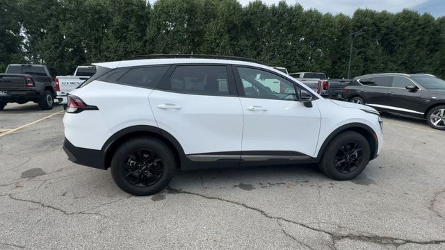 Kia Sportage Vehicle Full-screen Gallery Image 11