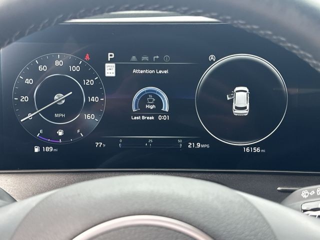 Kia Sportage Vehicle Full-screen Gallery Image 15
