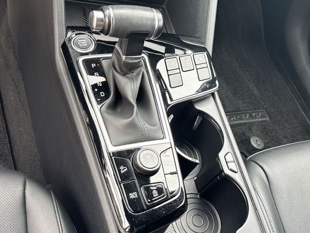 Kia Sportage Vehicle Full-screen Gallery Image 20