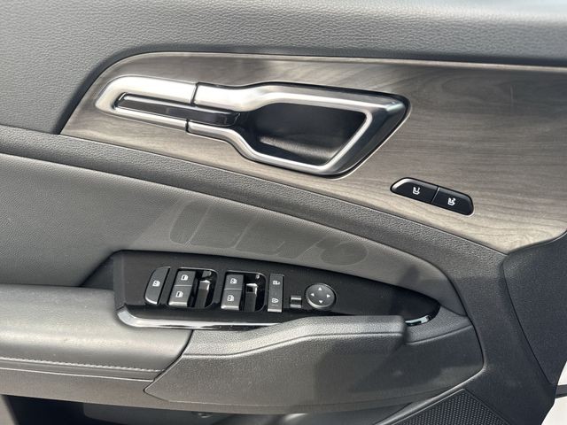 Kia Sportage Vehicle Full-screen Gallery Image 28