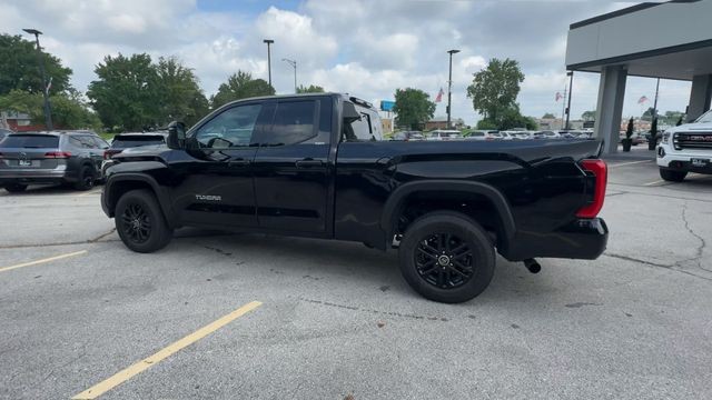 Toyota Tundra 4WD Vehicle Full-screen Gallery Image 07