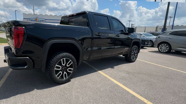 GMC Sierra 1500 Vehicle Full-screen Gallery Image 10