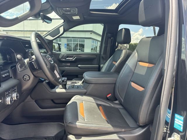 GMC Sierra 1500 Vehicle Full-screen Gallery Image 24