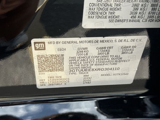 GMC Sierra 1500 Vehicle Full-screen Gallery Image 39