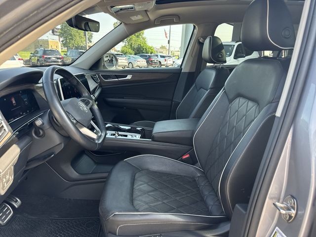 Volkswagen Atlas Vehicle Full-screen Gallery Image 23