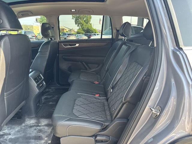 Volkswagen Atlas Vehicle Full-screen Gallery Image 28
