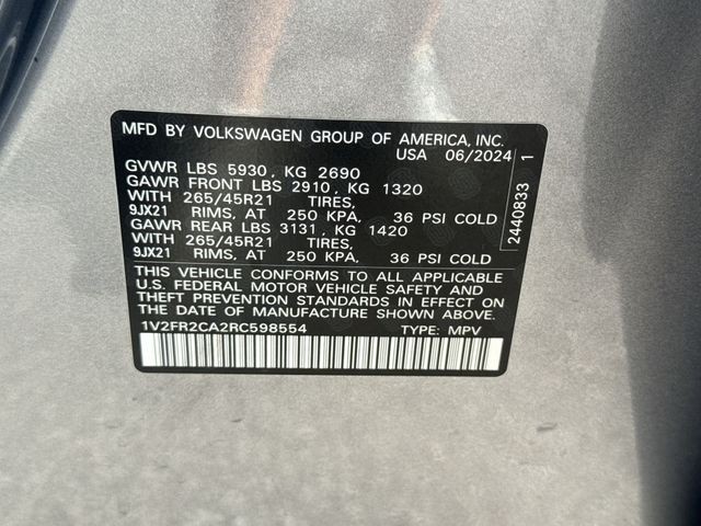 Volkswagen Atlas Vehicle Full-screen Gallery Image 37
