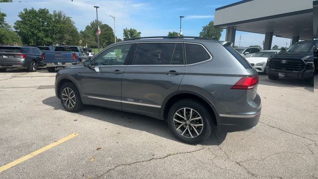 Volkswagen Tiguan Vehicle Full-screen Gallery Image 07