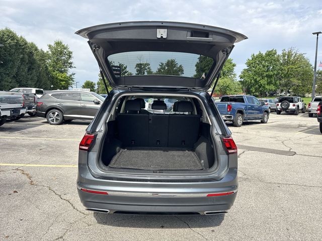 Volkswagen Tiguan Vehicle Full-screen Gallery Image 30