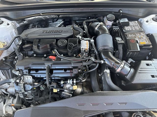 Kia K5 Vehicle Full-screen Gallery Image 32