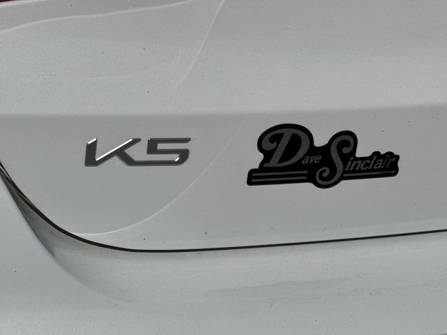 Kia K5 Vehicle Full-screen Gallery Image 34