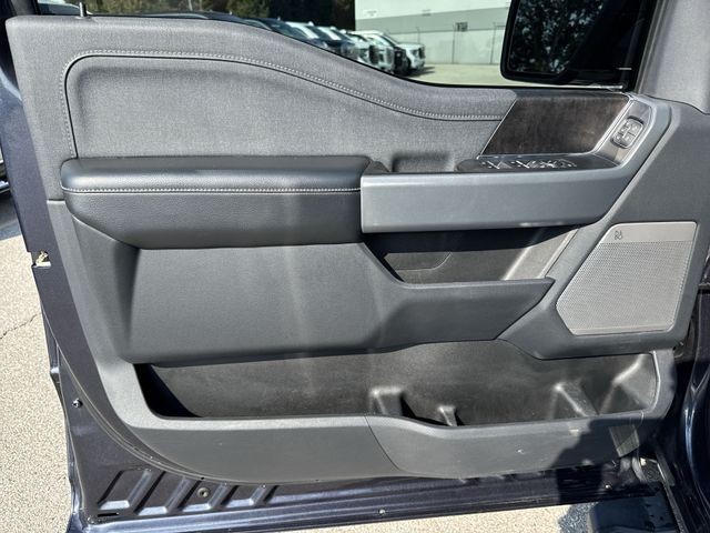 Ford F-150 Vehicle Full-screen Gallery Image 27